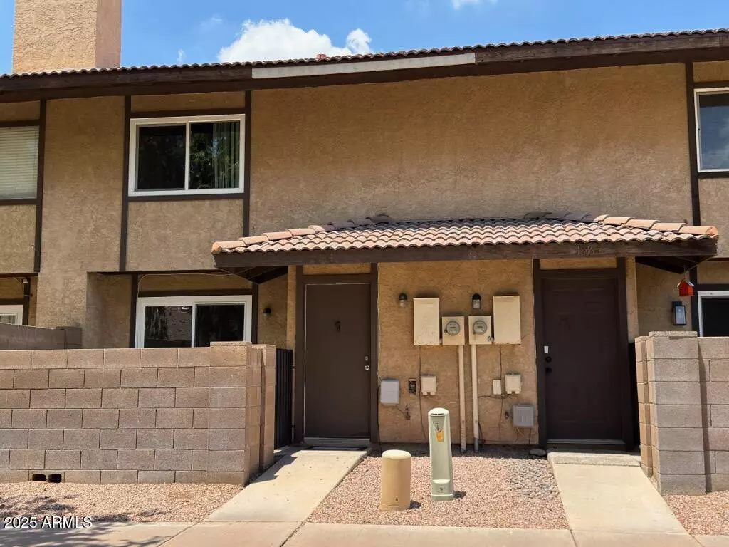 Tempe, AZ 85282,1814 W VILLAGE Way