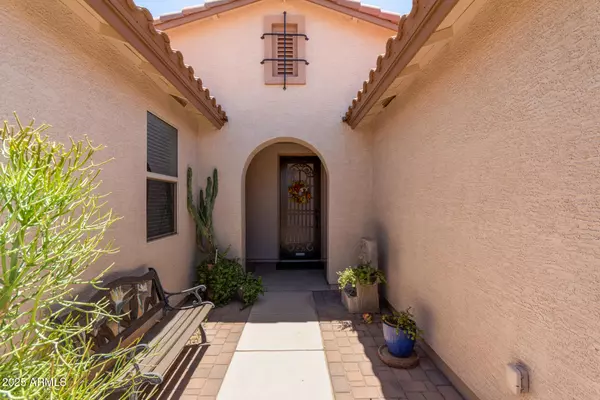 San Tan Valley, AZ 85140,157 W LEATHERWOOD Avenue