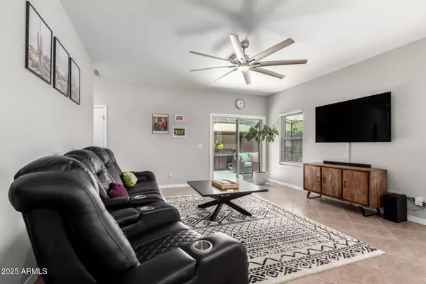 Phoenix, AZ 85045,1702 W AMBERWOOD Drive