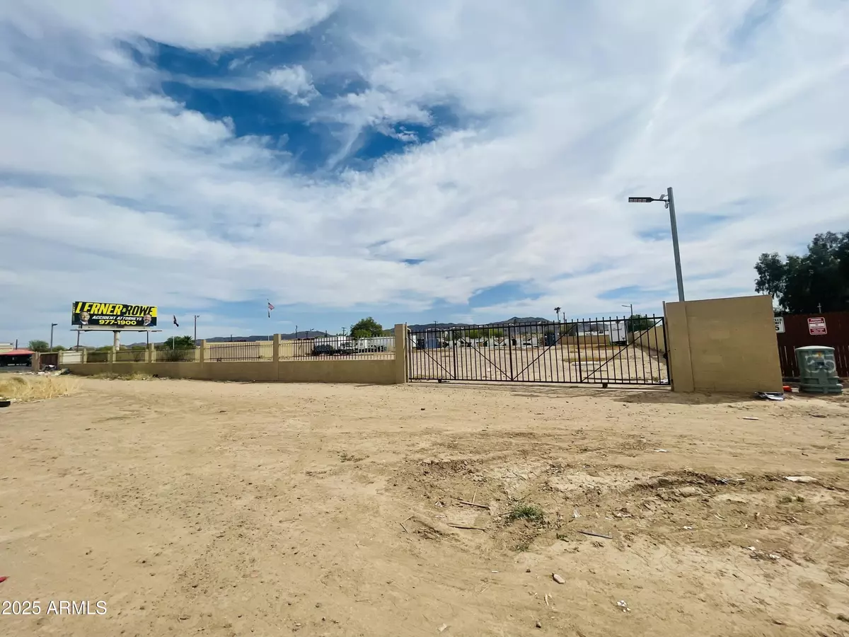 Phoenix, AZ 85041,3927 W Southern Avenue #-