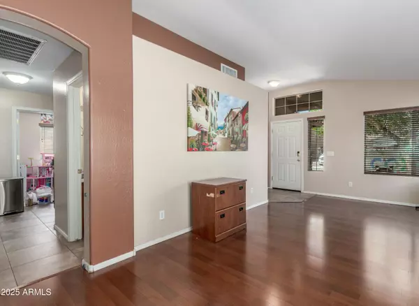 Laveen, AZ 85339,4817 W ST CHARLES Avenue