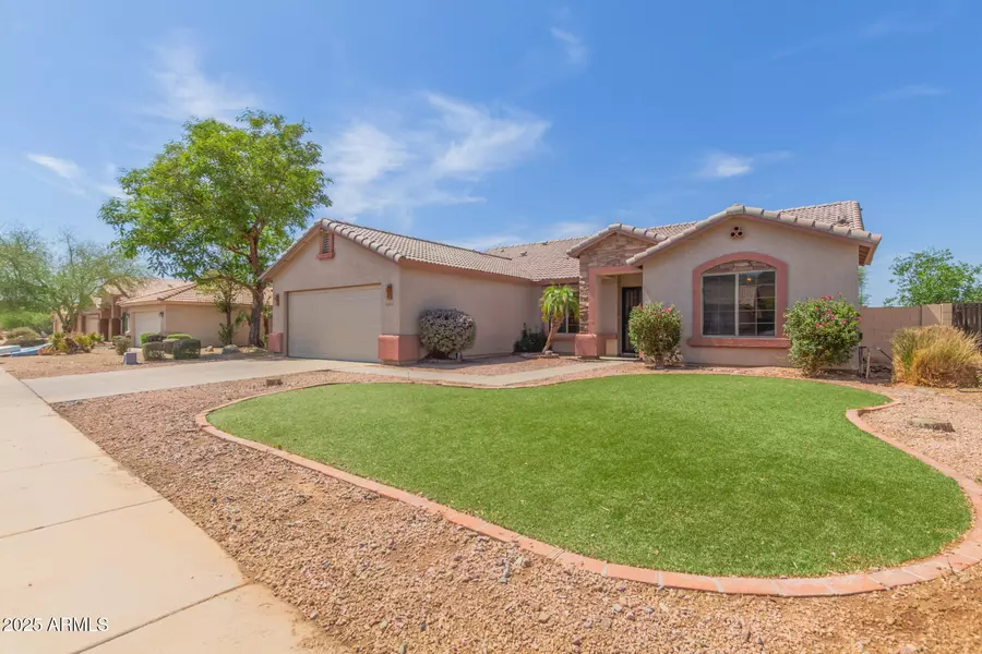 1642 E DESERT Lane, Phoenix, AZ 85042