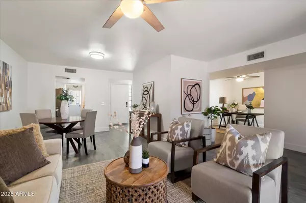 Phoenix, AZ 85020,1120 E BERYL Avenue