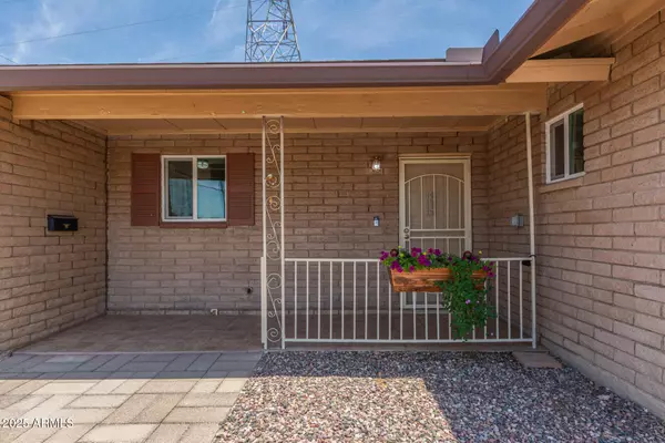 Mesa, AZ 85205,5204 E COLBY Street