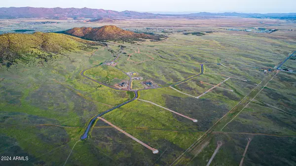 Prescott Valley, AZ 86315,10196 E Songbird Lot Way #18