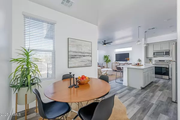 Phoenix, AZ 85013,1349 W Osborn Road #9