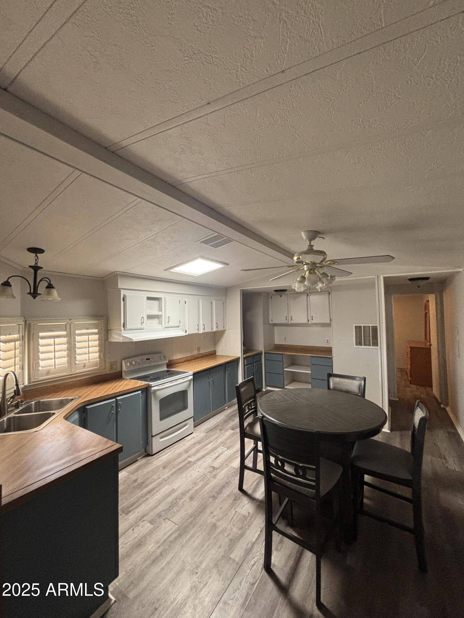 Mesa, AZ 85208,9302 E Broadway Road #77
