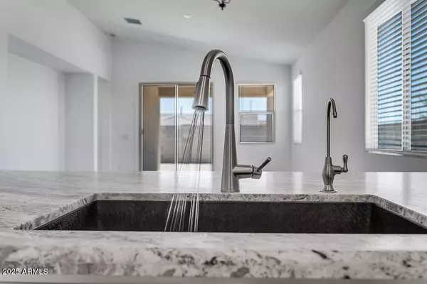 Goodyear, AZ 85338,18153 W HIDDENVIEW Drive