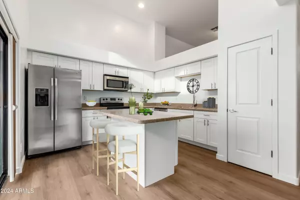 Tempe, AZ 85281,330 S FARMER Avenue #110