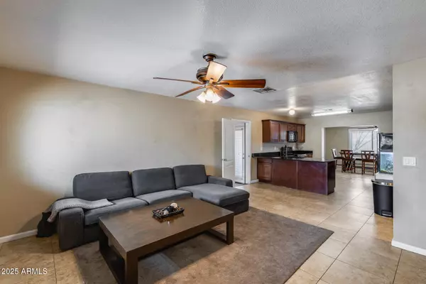 Mesa, AZ 85204,468 E GLADE Avenue