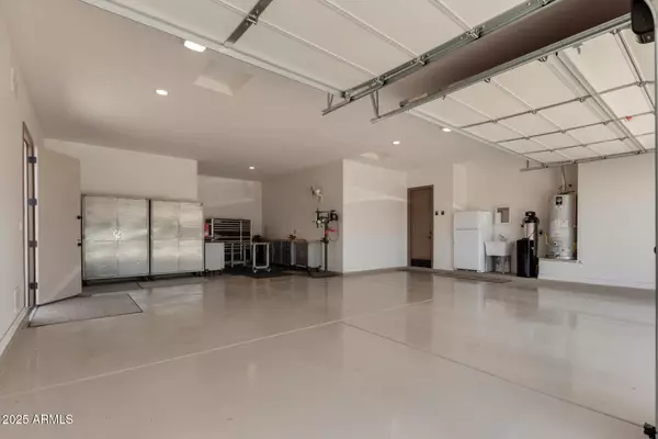 Queen Creek, AZ 85140,682 W GUM TREE Avenue