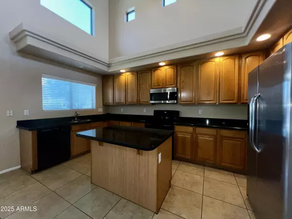 Phoenix, AZ 85043,7513 W SOUTHGATE Avenue