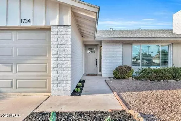 Tempe, AZ 85282,1734 E LAGUNA Drive