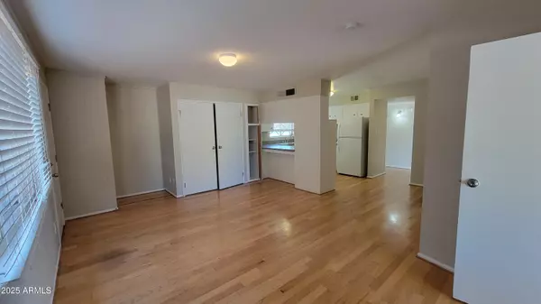 Phoenix, AZ 85019,5023 N 39TH Drive