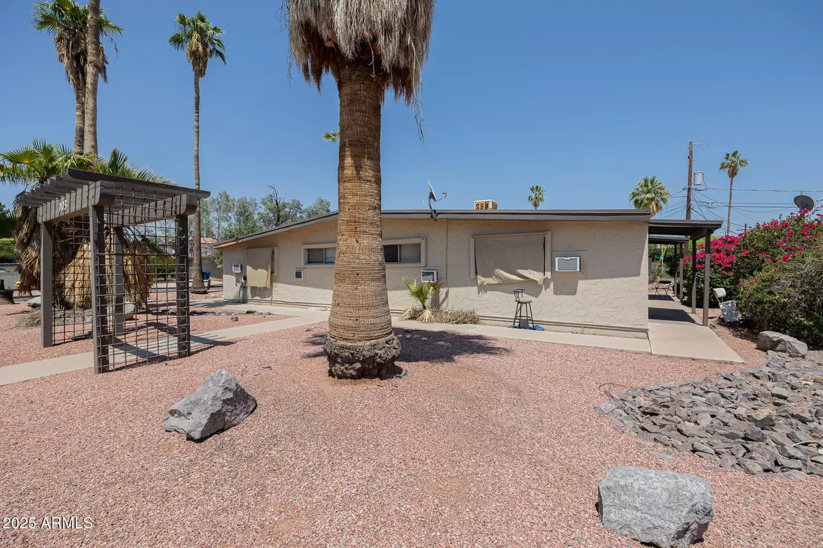 Tempe, AZ 85281,903 S KENWOOD Circle #2