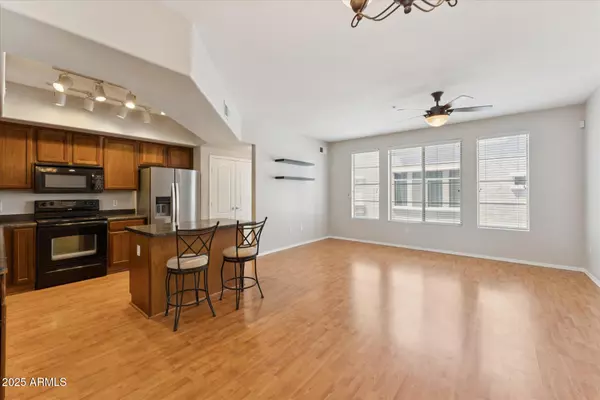 Tempe, AZ 85288,2401 E RIO SALADO Parkway #1047