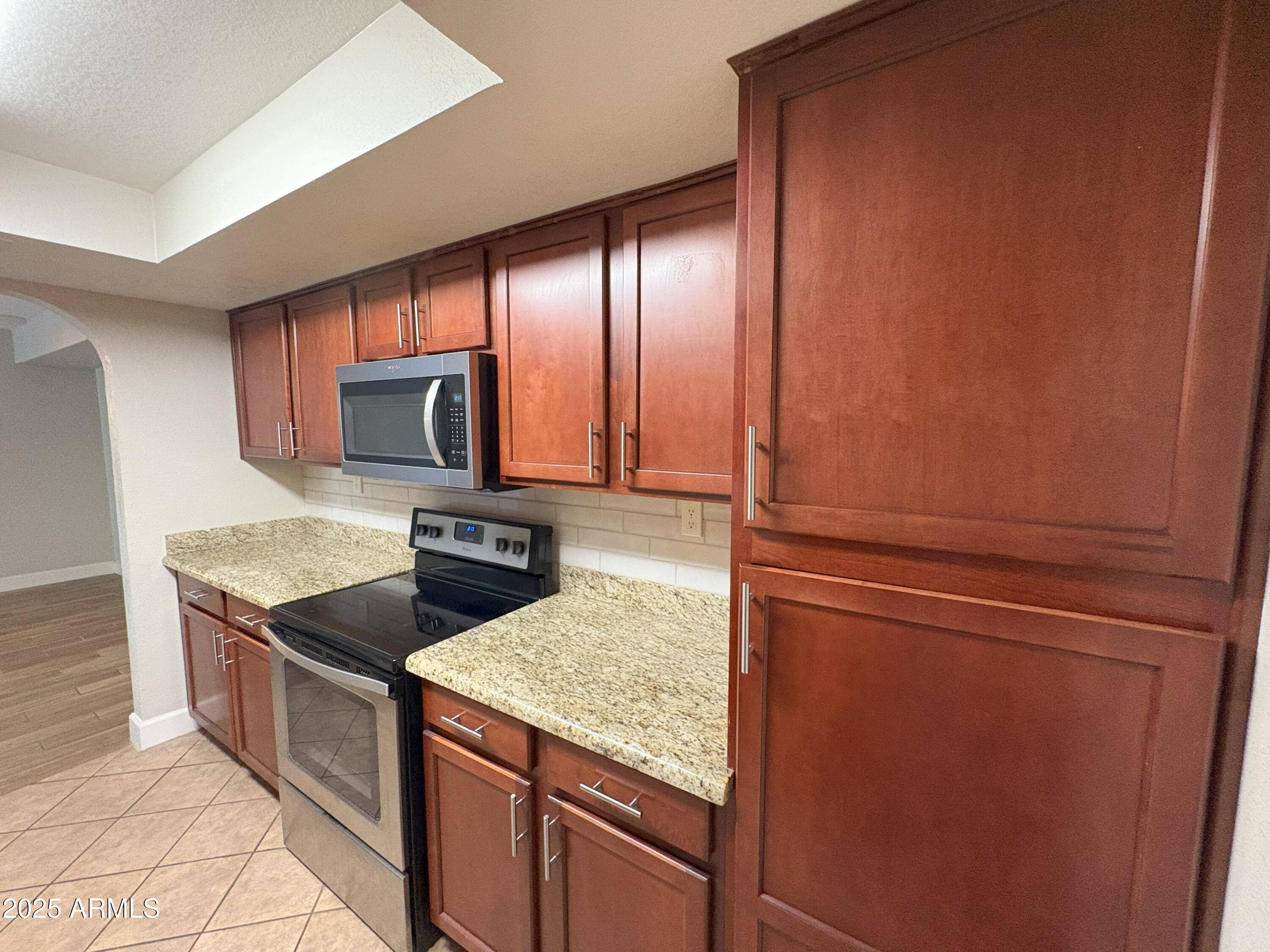 Phoenix, AZ 85018,3825 E CAMELBACK Road #139