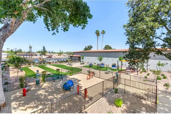 Phoenix, AZ 85031,4903 W THOMAS Road #B2