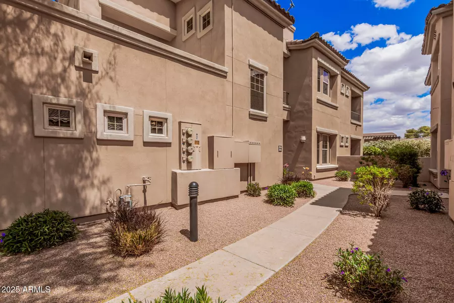 11000 N 77TH Place #2016, Scottsdale, AZ 85260
