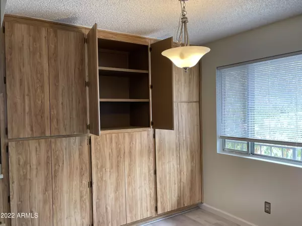 Scottsdale, AZ 85257,1023 N GRANITE REEF Road