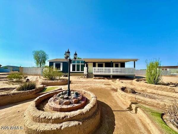 15767 W IMPALA Drive, Casa Grande, AZ 85122