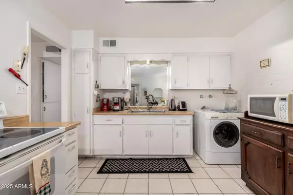 Sun City, AZ 85351,10929 W CHERRY HILLS Drive W