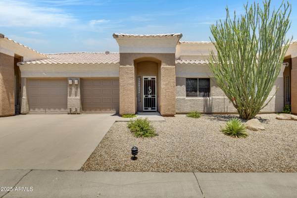 16450 E AVENUE OF THE FOUNTAIN -- #20, Fountain Hills, AZ 85268