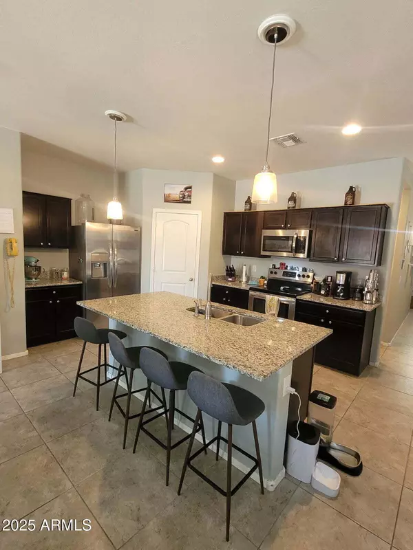 Casa Grande, AZ 85122,1133 E VIOLA Court
