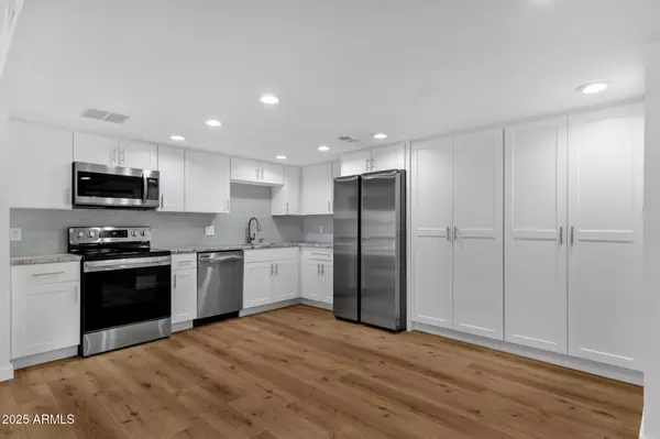 Scottsdale, AZ 85251,7920 E CAMELBACK Road #104