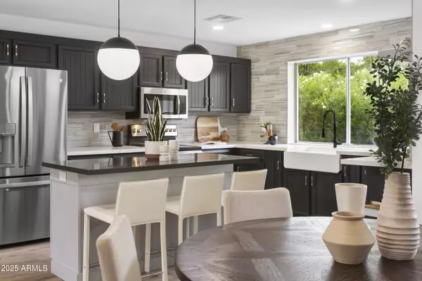 Scottsdale, AZ 85254,6221 E EVANS Drive