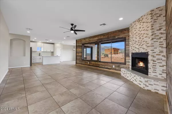 Dewey, AZ 86327,320 S HOSS Road