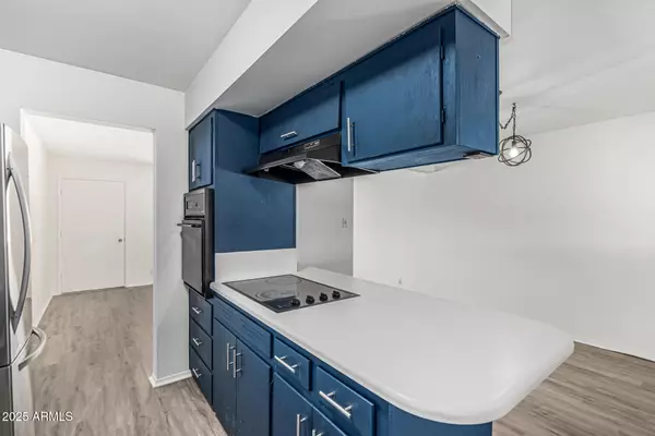 Mesa, AZ 85201,2117 W 2ND Street