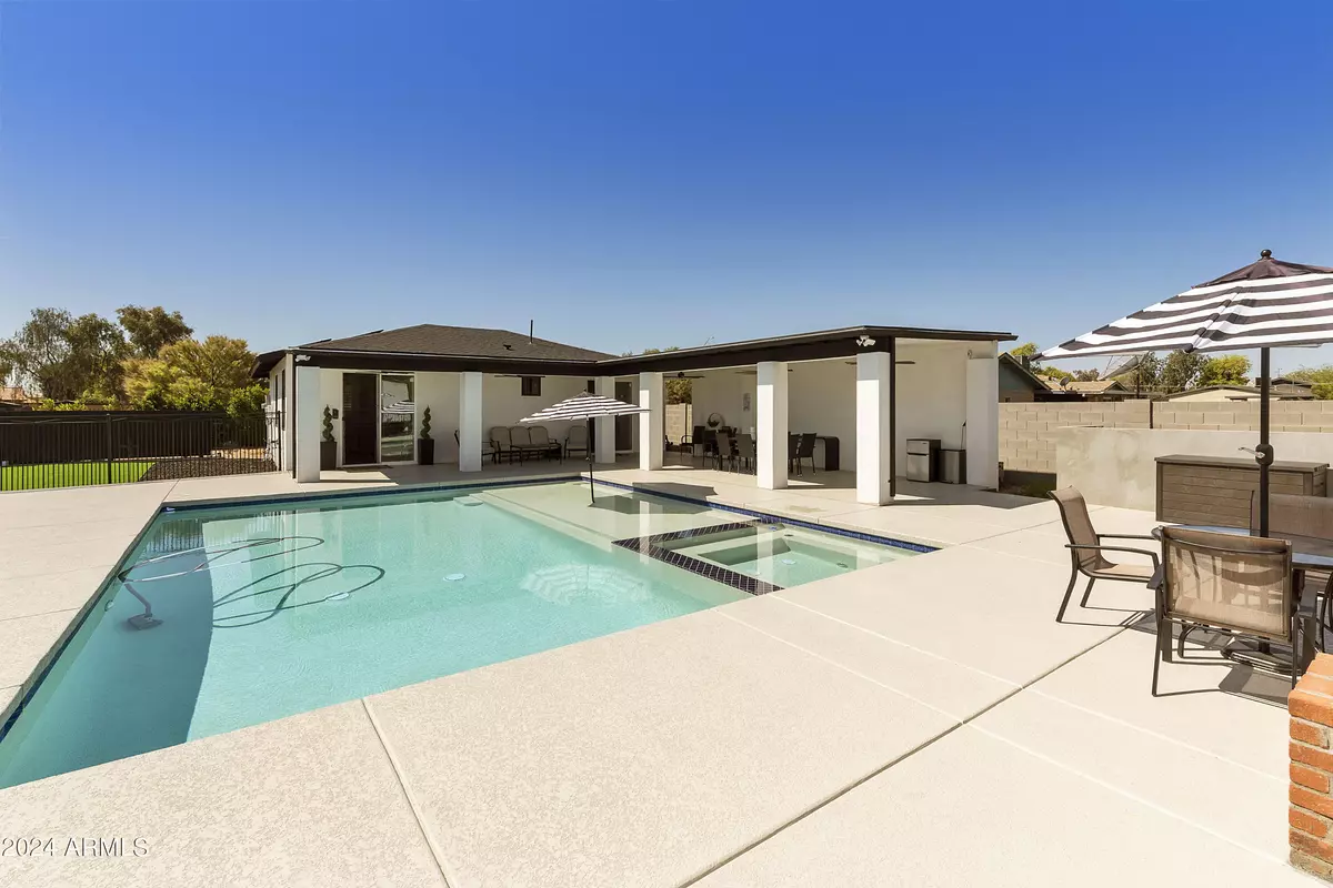 Peoria, AZ 85382,8822 W DEER VALLEY Road