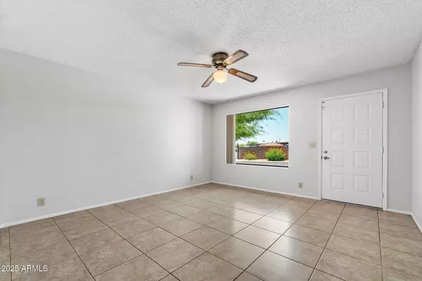 Mesa, AZ 85209,2064 S FARNSWORTH Drive #43