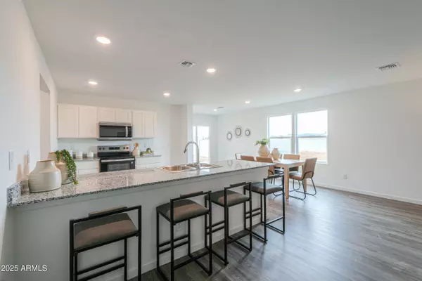 Florence, AZ 85132,1043 W GRESSINGER Street