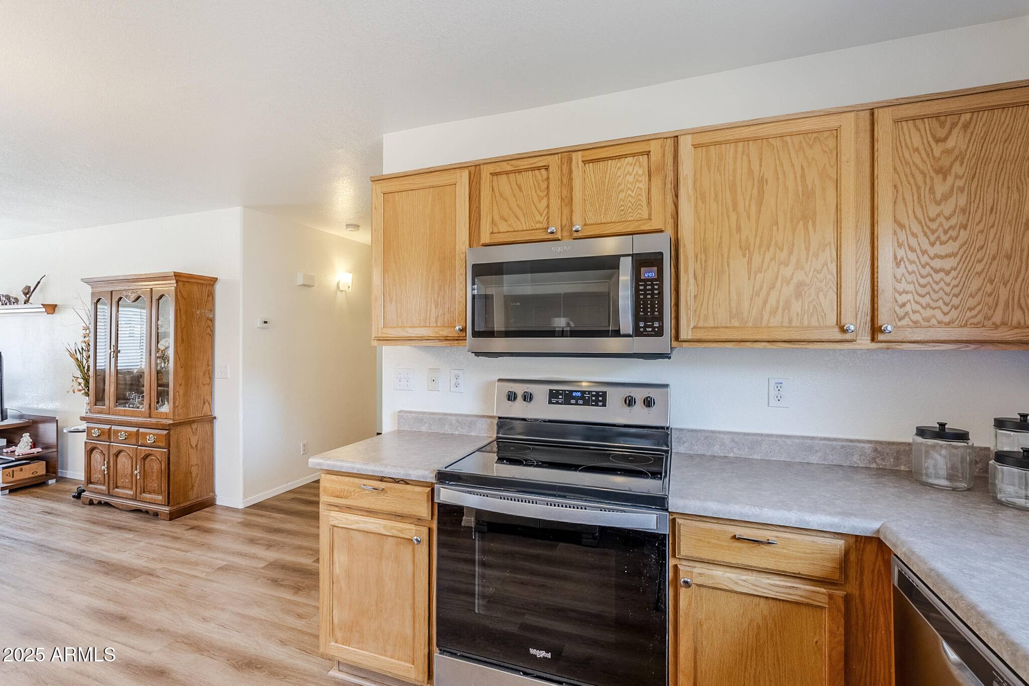 San Tan Valley, AZ 85143,941 E DESERT MOON Trail
