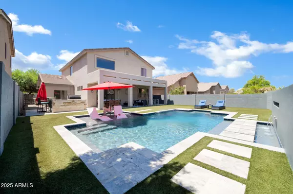 10430 W LOS GATOS Drive, Peoria, AZ 85383