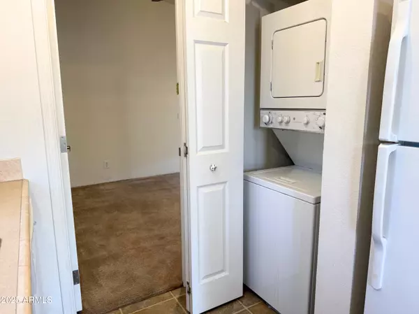 Phoenix, AZ 85022,17851 N 16TH Place