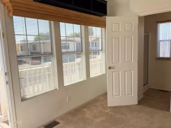 Phoenix, AZ 85022,17851 N 16TH Place