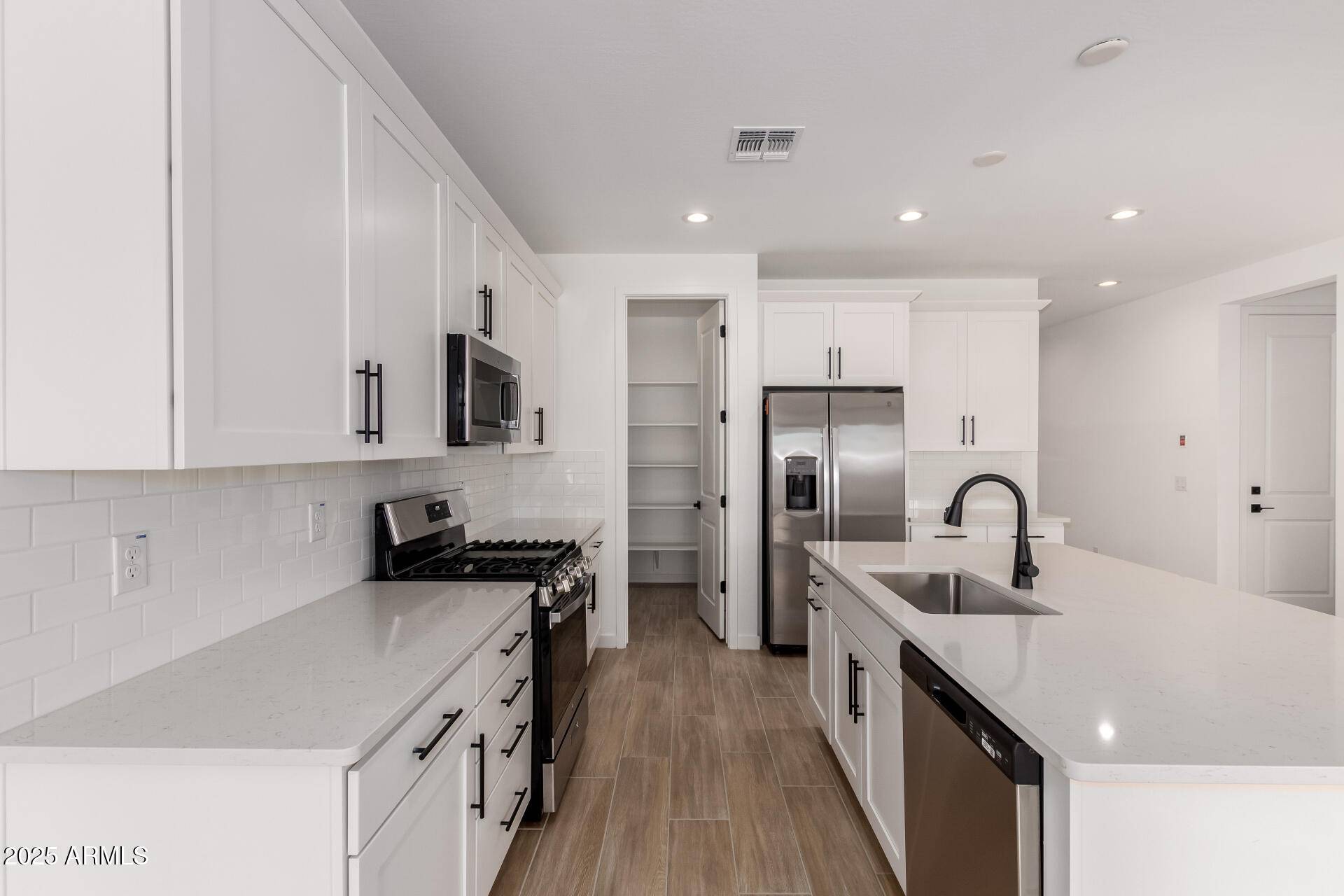 Laveen, AZ 85339,5023 W HARDTACK Trail