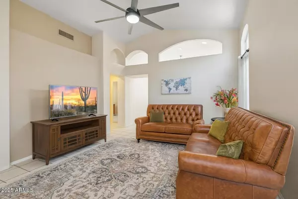 Glendale, AZ 85308,4918 W WAHALLA Lane