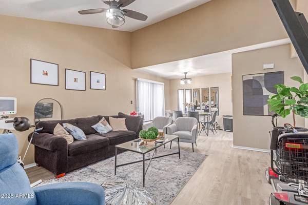 Glendale, AZ 85301,4814 W ROSE Lane