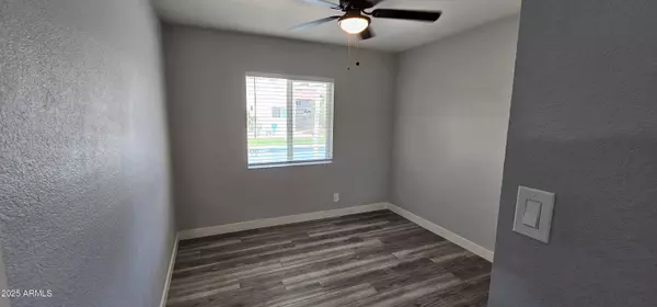 Mesa, AZ 85210,642 W PLATA Avenue