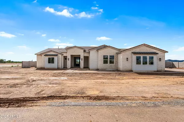 Phoenix, AZ 85086,1969 E Long Rifle Road