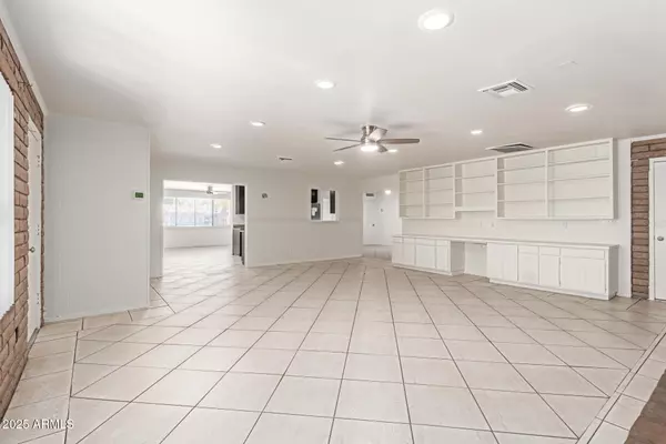Tempe, AZ 85282,3620 S TERRACE Road