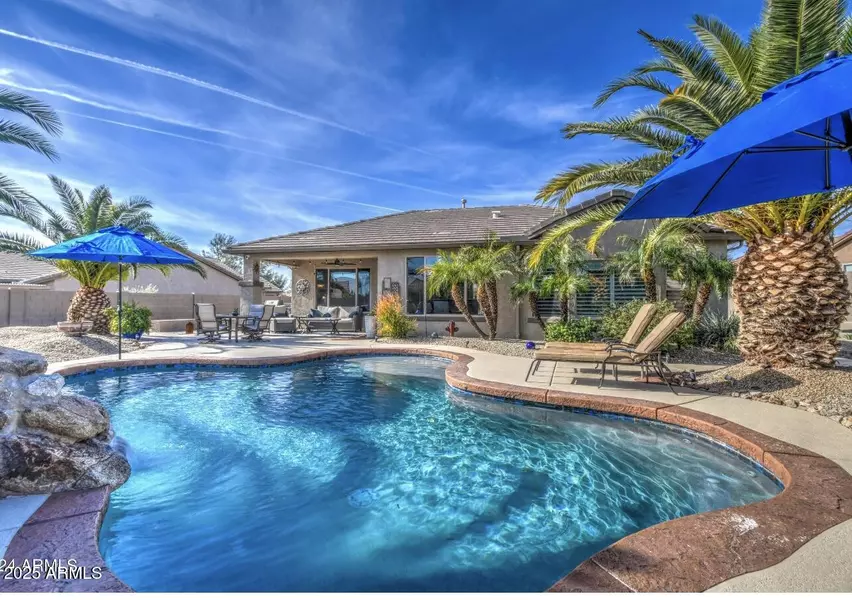 1078 W DESERT ASTER Road, San Tan Valley, AZ 85143