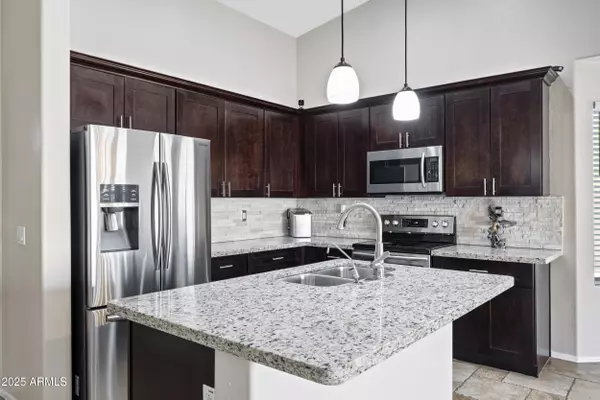 Phoenix, AZ 85041,6623 S 23RD Drive