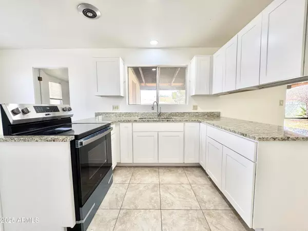 Sierra Vista, AZ 85635,196 E JAMES Drive