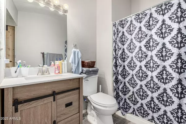 Phoenix, AZ 85033,3646 N 67TH Avenue #29