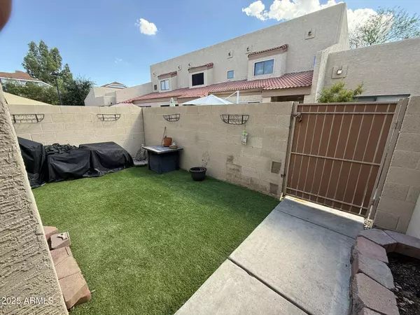 Glendale, AZ 85302,4743 W ALICE Avenue